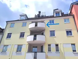 NEUER PREIS! Helle Eigentumswohnung mit Balkon u. Tiefgaragenstellplatz - Lift vorhanden!