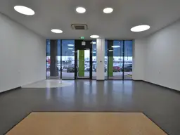 Geschäftslokal im Shopping Point Neunkirchen zu vermieten!