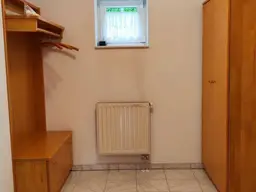 Barrierefreie Ferienwohnung mit Terrasse und Gartenbenützung am Semmering zu verkaufen!