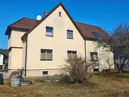 168 m² Wohnfläche | 1.055 m² Grundstück | Haus mit großem Garten &amp; 2 Wohneinheiten