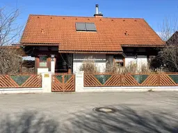 Seltenes Liebhaberobjekt am Schloss-See von Oberwaltersdorf !