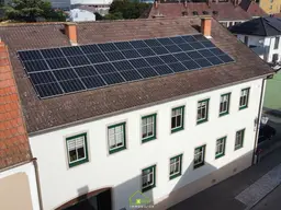 Rendite oder Eigennutzen: Saniertes Wohnhaus mit 4 Einheiten in ruhiger Lage