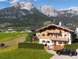 Rarität- Bauernhaus mit Pferdehaltung, Gastronomie und Apartmentvermietung in Saalfelden