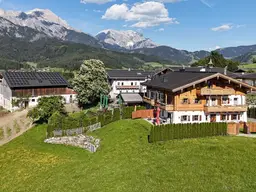 Rarität- Bauernhaus mit Pferdehaltung, Gastronomie und Apartmentvermietung in Saalfelden