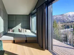 TRIFORÊT ALPIN RESORT: Luxuriöses Ferienappartement zur Kapitalanlage mit attraktiven Möglichkeiten für eigene Urlaubsaufenthalte