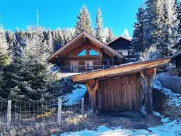 Urige Holzblockhütte im Luftkurort Flattnitz