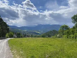 PERFEKTER Baugrund + RARITÄT + IMPOSANTE Grundstücksgröße + FERNSICHT + SONNIG!
