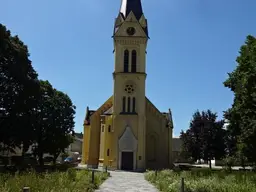 Wunderbares Baugrundstück, bis zu 3 Wohneinheiten möglich.
