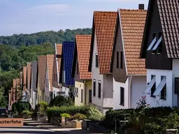 Einfamilienhaus mit Loggia und Garage