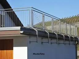 Ansprechendes Einfamilienhaus mit Gartenfläche + Ideal für Familien +