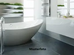 3-Zimmer-Wohnung mit Terrasse und Gartenanteil