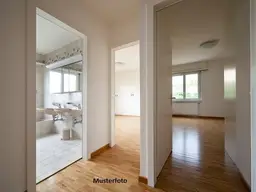 3-Zimmer-Wohnung mit Loggia in gepflegtem Zustand