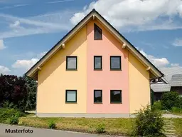 2-Familienhaus mit Balkon &amp; Garage - ideal für Familie &amp; Vermietung