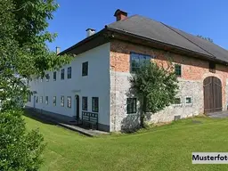 Historischer Vierkanthof mit vielseitigem Nutzungspotenzial