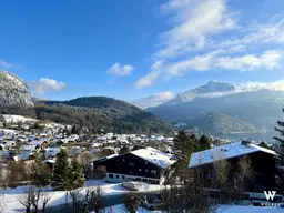 Möblierte 1-Zimmer-Wohnung mit Terrasse und Seeblick in Laim