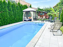 Charmantes Einfamilienhaus mit beheizbarem Pool, Wintergarten, Klimaanlage &amp; Gartenidylle I Nähe Zentrum Gänserndorf