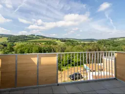 Eckwohnung im Grünen mit Ausblick 