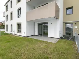 ERSTBEZUG: Südostseitige Gartenwohnung