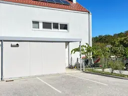 Moderne Wohnoase in Top-Lage: Doppelhaushälfte mit Panoramablick, Garten, Terrasse, 2 Stellplätzen &amp; 2 Außen- Abstellräume!
