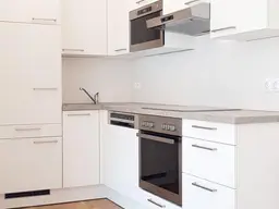 Wohnen im Grünen mitten in St. Pölten – 2 Zimmer mit Eigengarten &amp; Terrasse, unbefristet!