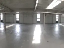 Produktions- und Lagerhalle in Hörsching an der B1