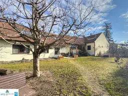 IDYLLISCHER DREIKANTHOF - 1.300 m² Grundfläche - 180 m² Scheunen