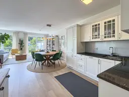 ATEMBERAUBENDER WEITBLICK - Dachgeschossmaisonette in Sackgassenlage