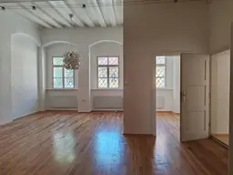 Schloss Rossatz! - 3 Zimmerwohnung mit Gartenmitbenützung!