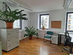 Bürofläche mit Freifläche und Fernblick