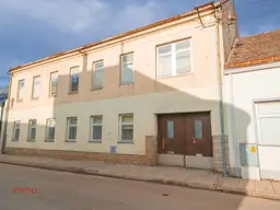 Entwicklungsgrundstück mit Potenzial im Ortszentrum von Laa