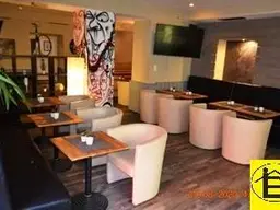 15220 Hippe Loungebar in der Altstadt!