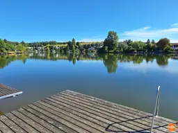 Ihr Rückzugsort am Wasser – Seehaus mit direktem Seezugang