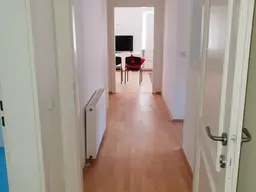 Apartmenthaus mit 5 möblierten Einheiten - in Top Lage zu verkaufen!