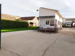 Schlachtbetrieb mit Büro + Wohngebäude zu verkaufen!