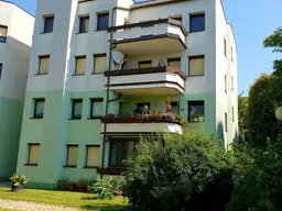 Neu sanierte Wohnung mit edler Küche - nähe Neufelder See!