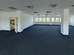 DPC | Büro- und Lagerflächen