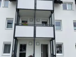 Helle 2 Zimmerwohnung für Senioren mit kleiner Loggia