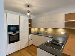 K3 - Hallein - eine neuwertige 2-Zimmerwohnung mit zwei Tiefgaragenplätze zum Kauf!!!