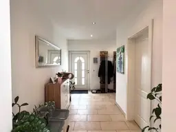 K3! Großzügige, charmante Landhaus-Villa - durchdacht geplant! Herrliche weitläufige Gartenoase in Ruhelage!