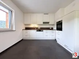 K3 - Viele Möglichkeiten! - Mehrfamilien-, 3-Parteien- oder Einfamilienhaus inklusive großzügiger Büroräumlichkeiten für Homeoffice! Sonnige Grünlage! Wandern, Biken, uvm. direkt vor der Haustüre!