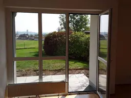 Fernblick genießen – helle 3 Zimmer mit Terrasse