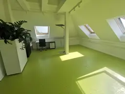 Neubau, Erstbezug - kompakter Büroraum in Bürogemeinschaft