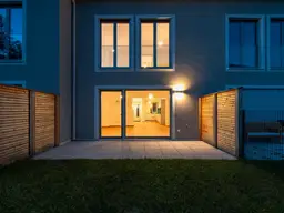NAGELNEU &amp; ERSTBEZUG: Helenental bei Baden - Reihenhaus in Niedrigstenergiebauweise, inkl. Küche!