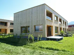 NEU - Feldkirch Gisingen Guldenäcker - Vollholz Reihenhaus mit 5 Zimmer, Garten und Carport, Top Lage