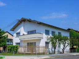 Sonnige 7-Zimmer Villa mit Garten &amp; Doppel-Garage