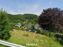 Sonniges Hanggrundstück mit Aussicht – 2 Parzellen in Aspang-Markt, Bauland Wohngebiet