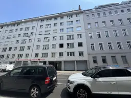 Rarität: City-Lager im Eigentum mit eigenem Ladehof und Geschäftslokal.