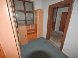 Geschäftsfläche nahe Bahnhof Meidling