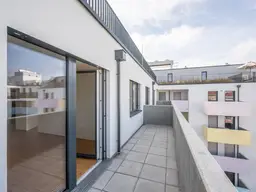 Moderne 4-Zimmer-Wohnung mit Terrasse und Loggia