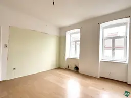 Sanierungsbedürftige 2-Zimmer-Altbauwohnung in guter Lage in Meidling